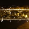 Die Ponte Vittorio Emanuele II verbindet das östlich des Tiber liegende historische Zentrum von Rom mit der westlich des Tiber liegenden Vatikanstadt.